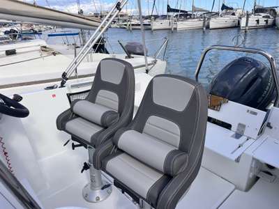 Barca JEANNEAU CAP CAMARAT 5.5 CC usato Francia