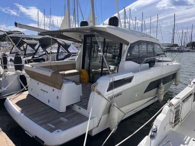 Barca JEANNEAU NC 33 usato Francia