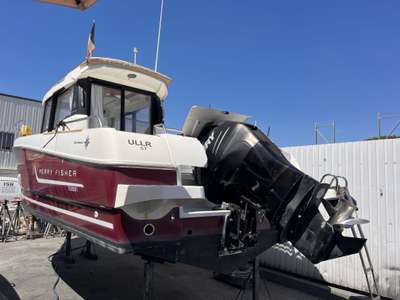 Barca JEANNEAU MERRY FISHER 755 MARLIN usato Francia