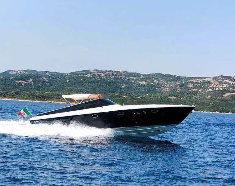 2007 Itama 40 for sale - Sardinia - €280,000