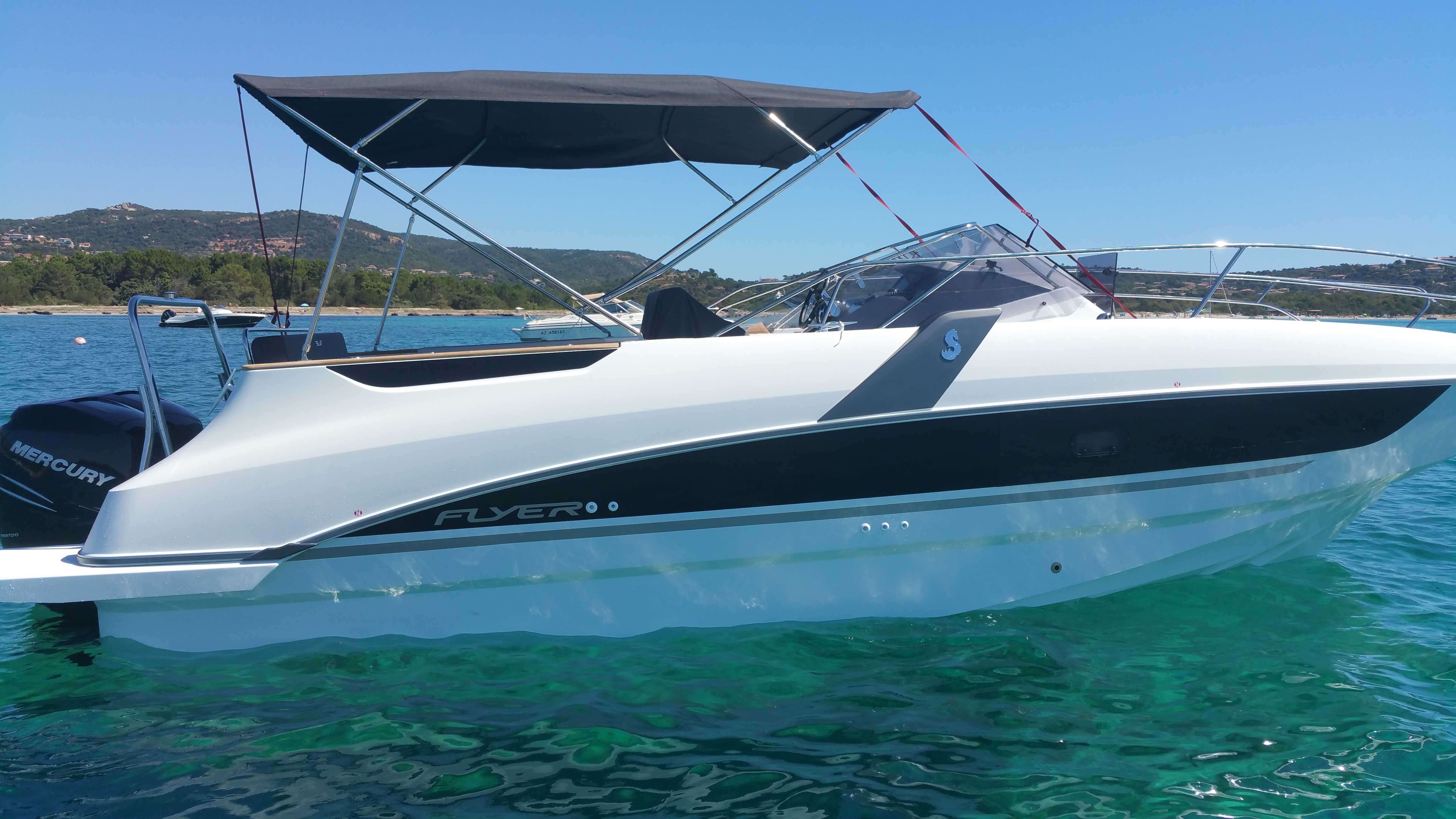 Beneteau FLYER 8.8 SUNDECK