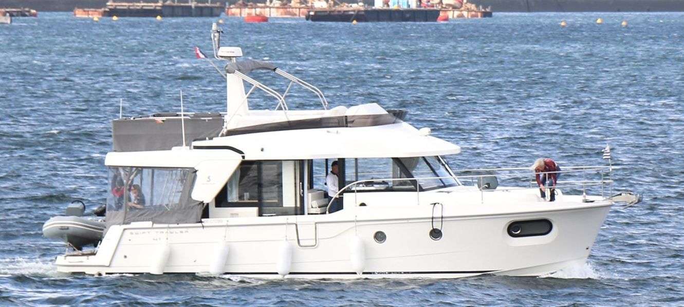 Beneteau SWIFT TRAWLER 41 FLY