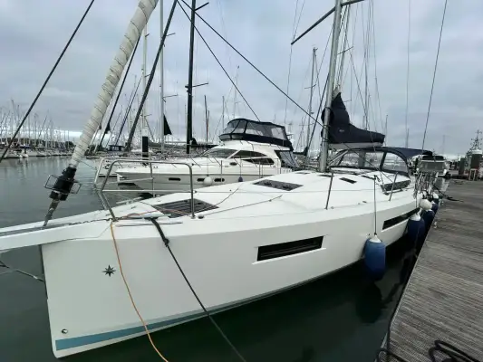 2018 Jeanneau SUN ODYSSEY 490