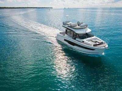Barca JEANNEAU MERRY FISHER 1095 nuovo Regno Unito