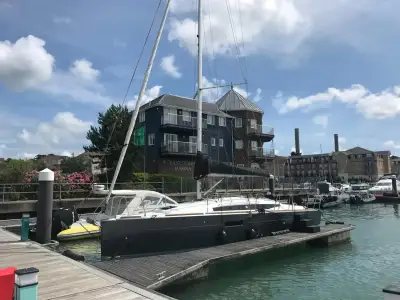 Barca a vela JEANNEAU SUN ODYSSEY 349 usato Regno Unito