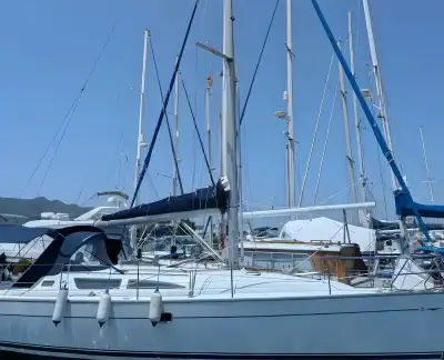 Barca a vela JEANNEAU SUN ODYSSEY 40 usato Regno Unito