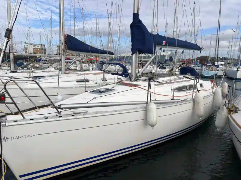 1999 JEANNEAU SUN ODYSSEY 32.2 - Photo 1