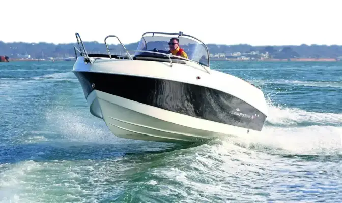 2013 Ocean Master OCEAN MASTER 570 WA