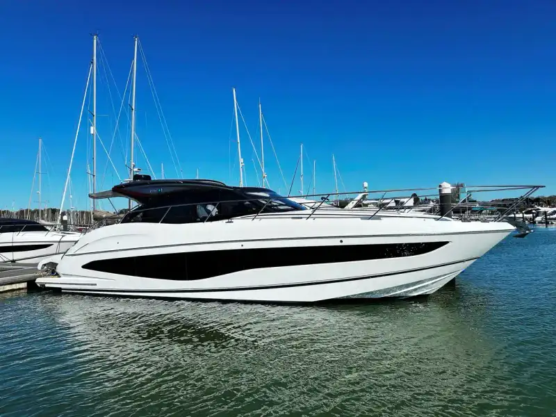 2023 PRINCESS V50 - Photo 1