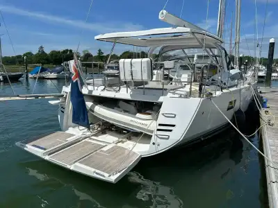 Barca a vela JEANNEAU YACHTS 64 usato Regno Unito