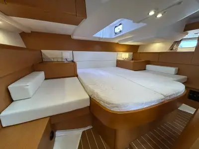 Barca a vela JEANNEAU SUN ODYSSEY 50 DS usato Regno Unito