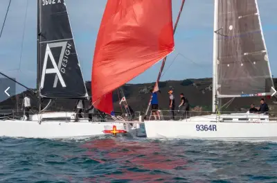 Barca a vela JEANNEAU SUN FAST 3600 usato Regno Unito