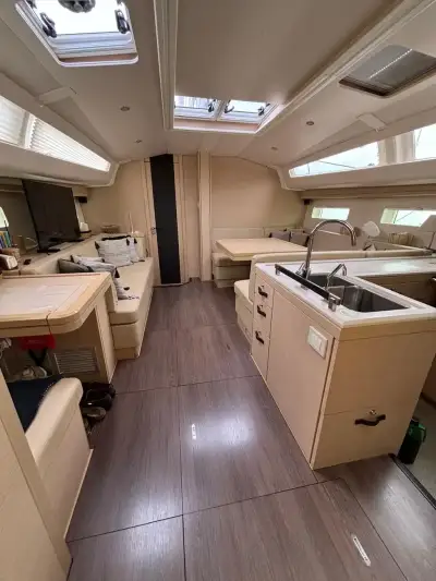 Barca a vela JEANNEAU YACHTS 51 usato Regno Unito