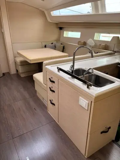 Barca a vela JEANNEAU YACHTS 51 usato Regno Unito