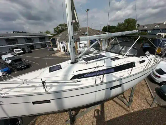 2015 Bavaria 37 CRUISER - Photo 1