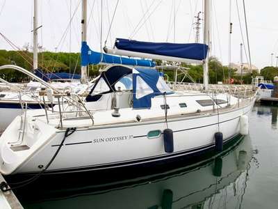 Barca a vela JEANNEAU SUN ODYSSEY 37 usato Portogallo