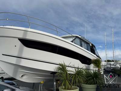 Barca JEANNEAU MERRY FISHER 1295 COUPE nuovo Francia
