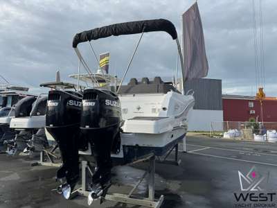 Barca JEANNEAU CAP CAMARAT 9.0 CC usato Francia