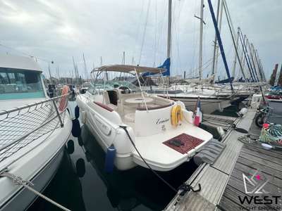 Barca JEANNEAU LEADER 805 usato Francia