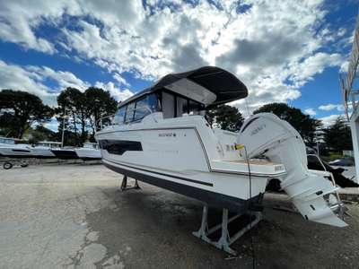 Barca JEANNEAU MERRY FISHER 1095 COUPE usato Francia