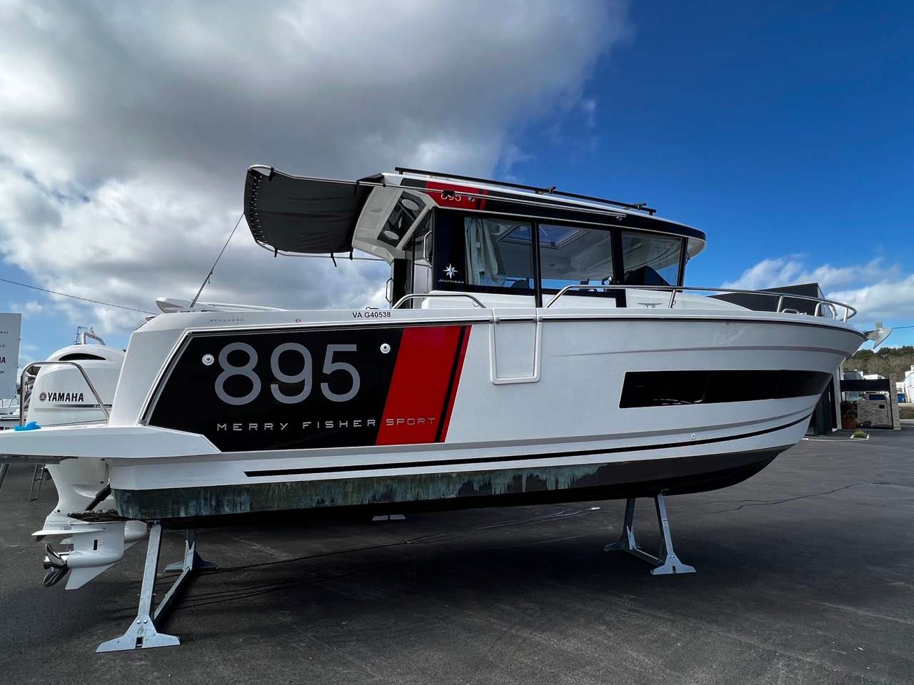 Jeanneau MERRY FISHER 895 SPORT