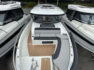 Barca JEANNEAU MERRY FISHER 895 SPORT SÉRIE 2 usato Francia