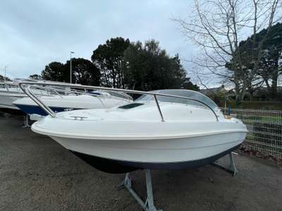 Barca JEANNEAU LEADER 545 usato Francia