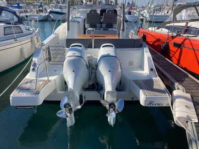 Barca JEANNEAU CAP CAMARAT 9.0 WA usato Francia