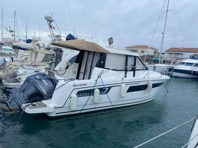Barca JEANNEAU MERRY FISHER 855 usato Francia