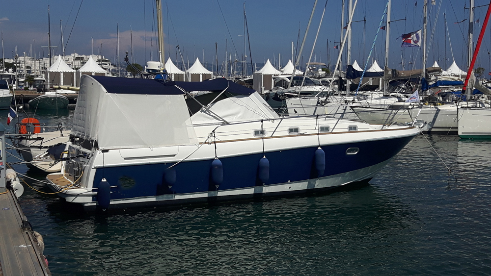 Beneteau OMBRINE 900