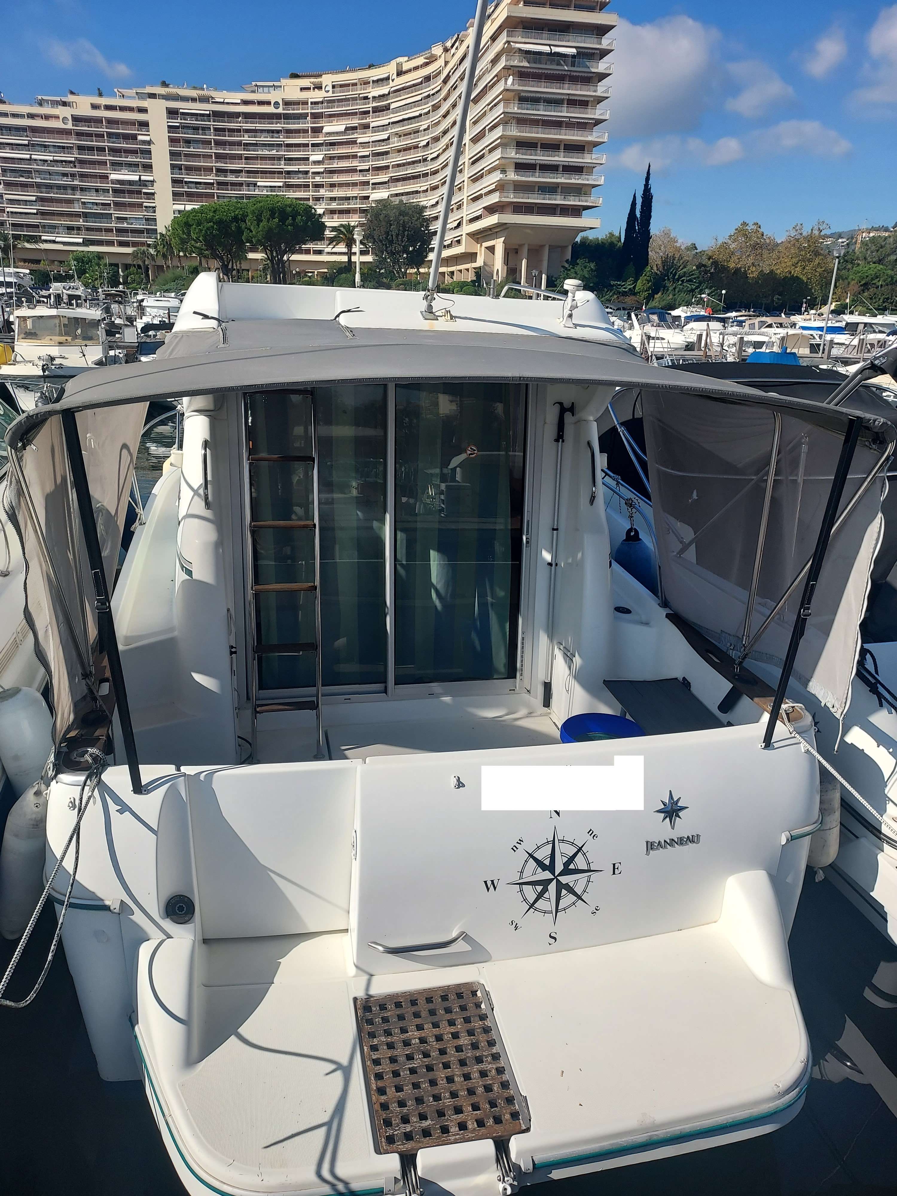 Jeanneau MERRY FISHER 805