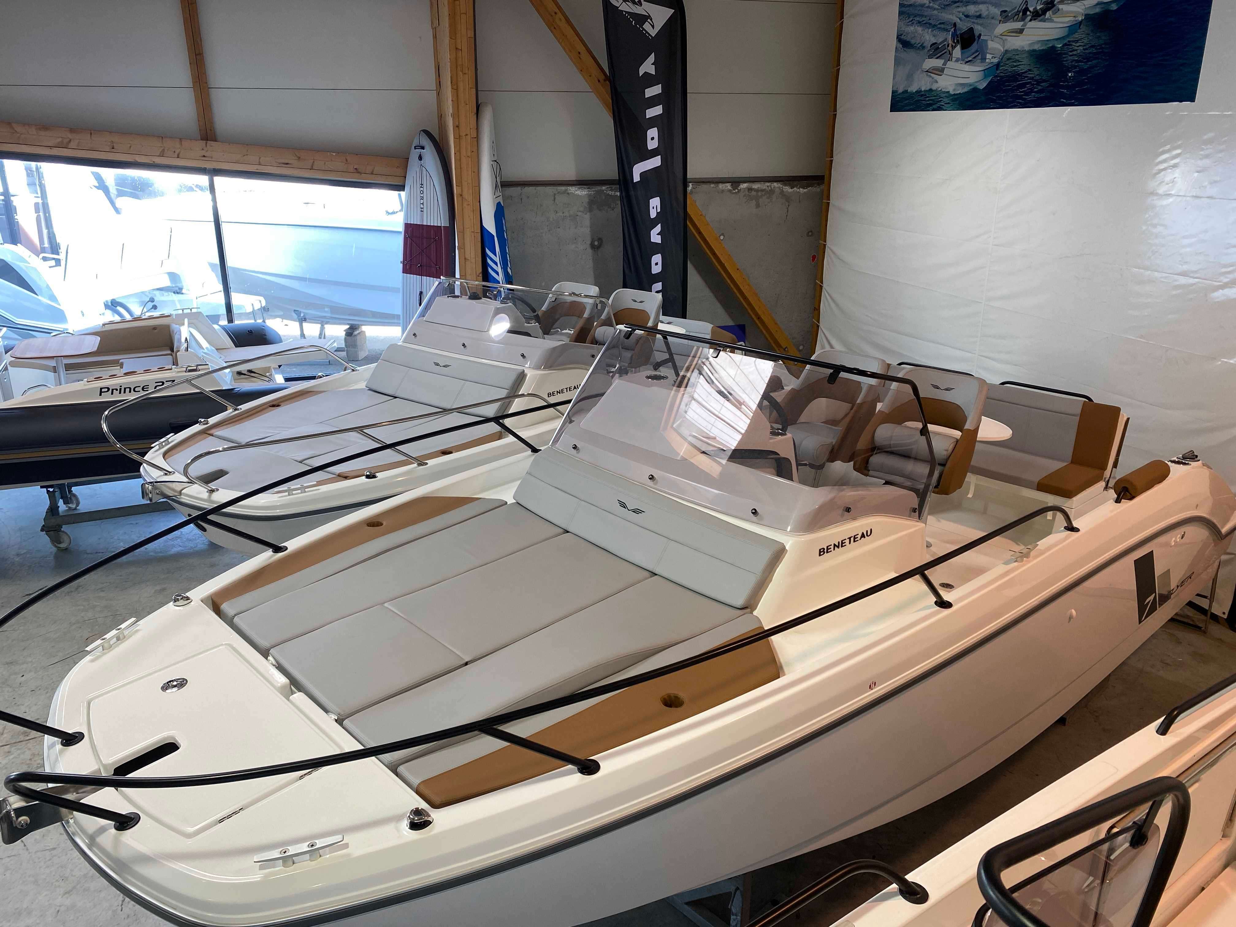 Beneteau FLYER 7 SUNDECK
