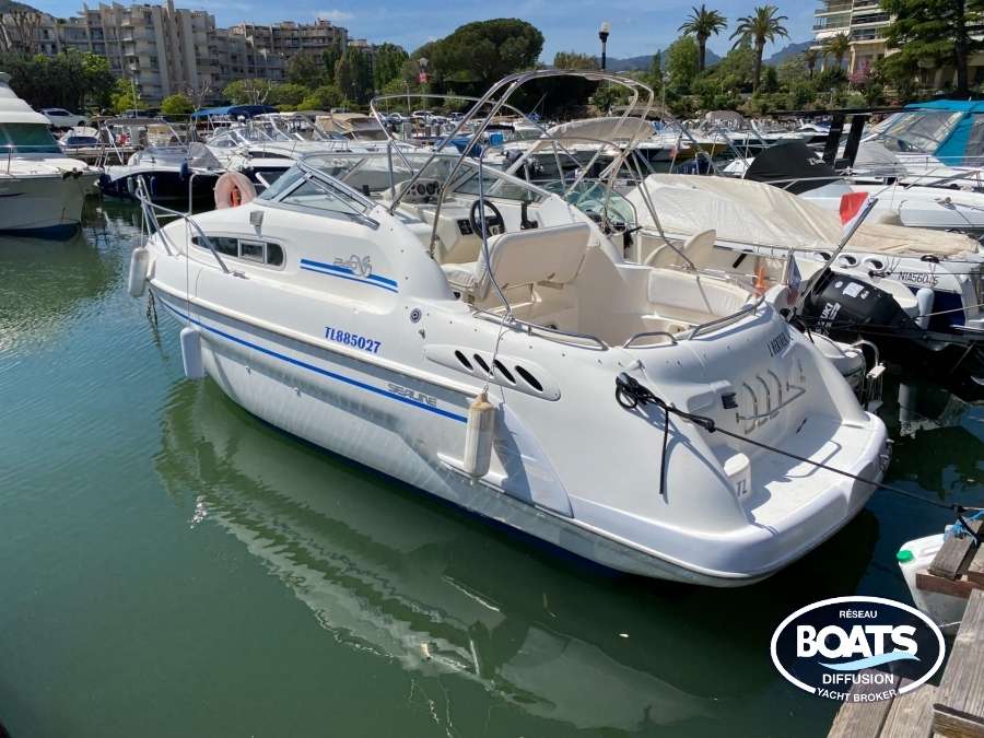 Sealine SEALINE 240 SENATOR