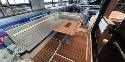 Barca JEANNEAU MERRY FISHER 1295 COUPE nuovo Germania
