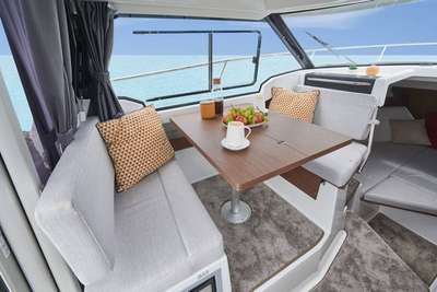 Barca JEANNEAU MERRY FISHER 795 nuovo Germania