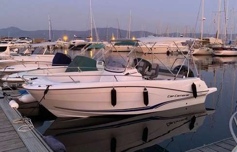 Jeanneau CAP CAMARAT 6.5 CC SERIE 3