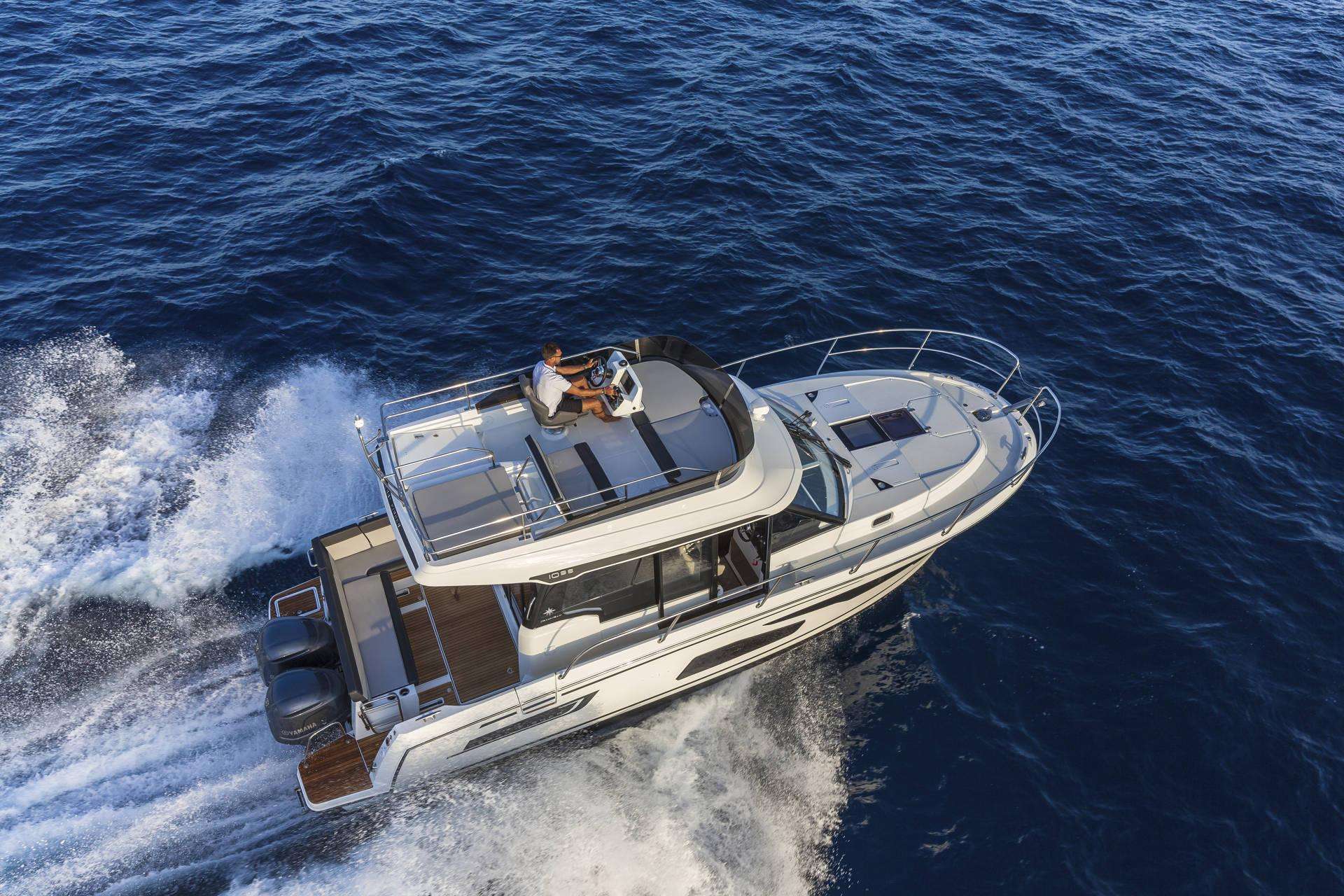 Jeanneau MERRY FISHER 1095