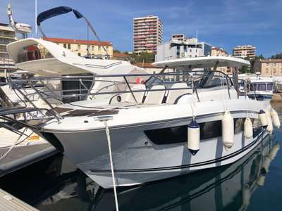 Barca JEANNEAU CAP CAMARAT 12.5 WA usato Francia