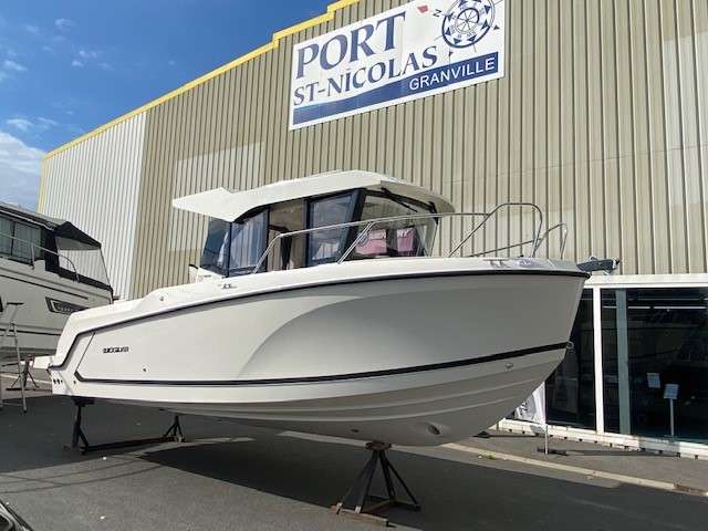 Quicksilver QUICKSILVER 705 PILOTHOUSE