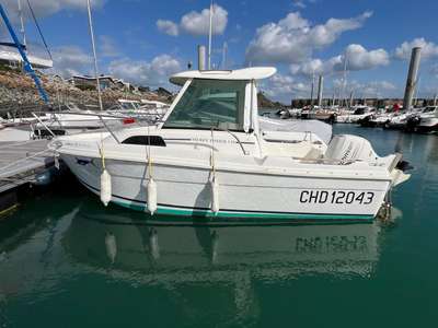 Barca JEANNEAU MERRY FISHER 530 CABIN usato Francia