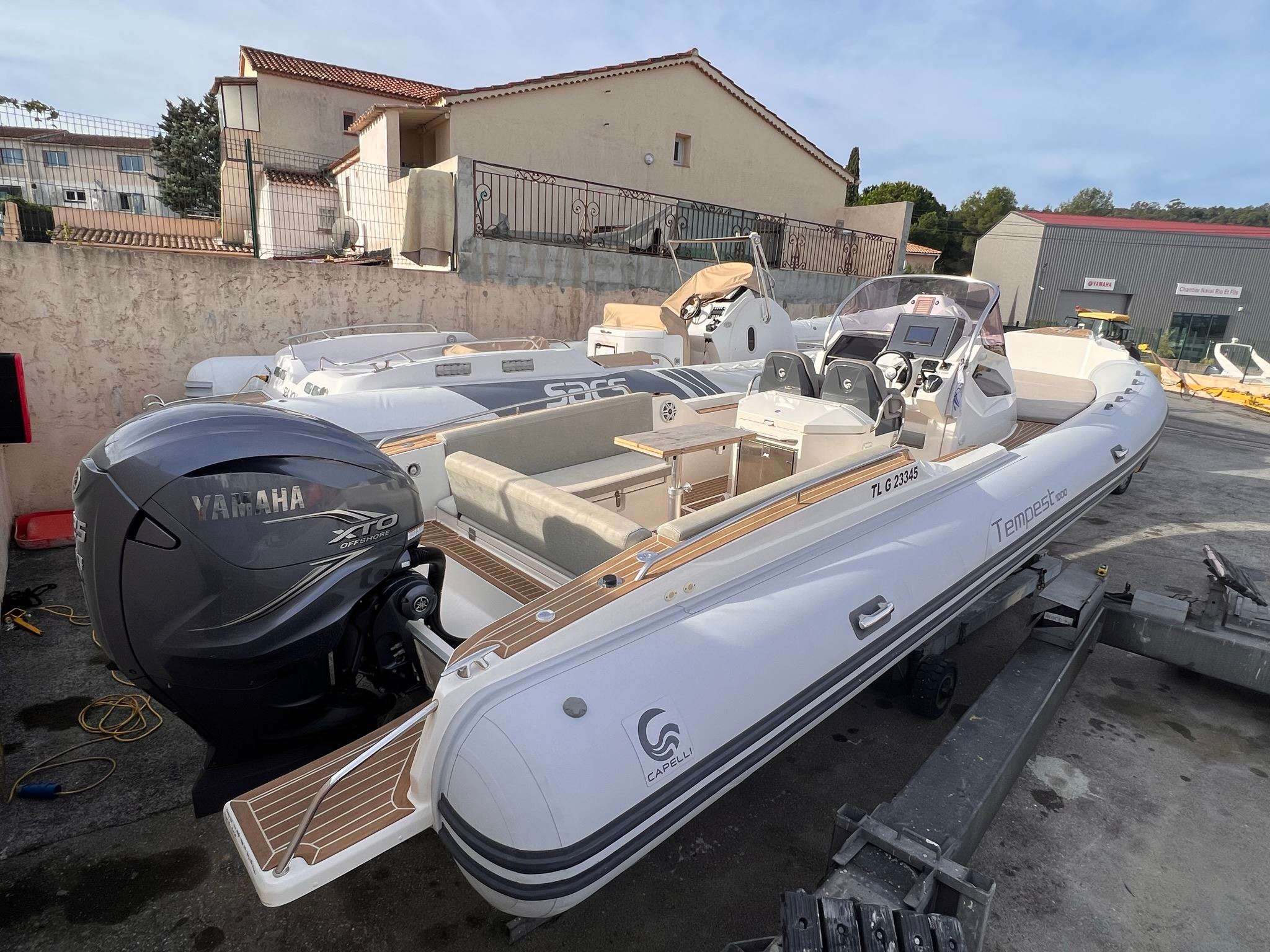 Capelli TEMPEST 1000 CC