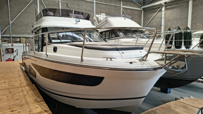 Barca JEANNEAU MERRY FISHER 1095 FLY usato Spagna