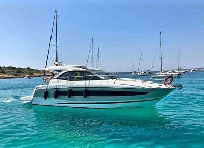 Barca JEANNEAU LEADER 36 SPORT TOP usato