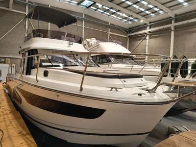 Barca JEANNEAU MERRY FISHER 1095 FLY usato Spagna