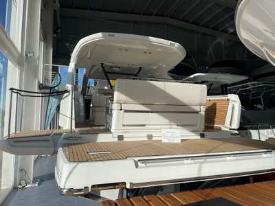 Barca JEANNEAU DB 37 IB nuovo Spagna