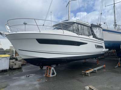 Barca JEANNEAU MERRY FISHER 895 usato Francia