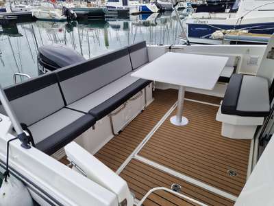 Barca JEANNEAU MERRY FISHER 795 usato Francia