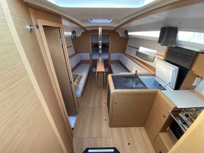 Barca a vela JEANNEAU SUN ODYSSEY 349 usato Francia