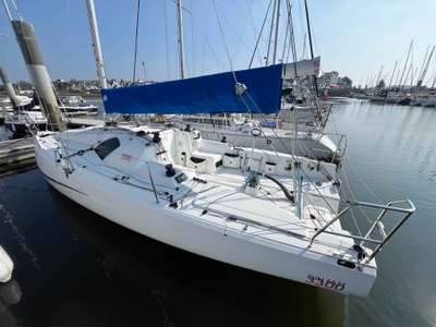 Barca a vela JEANNEAU SUN FAST 3300 usato Francia