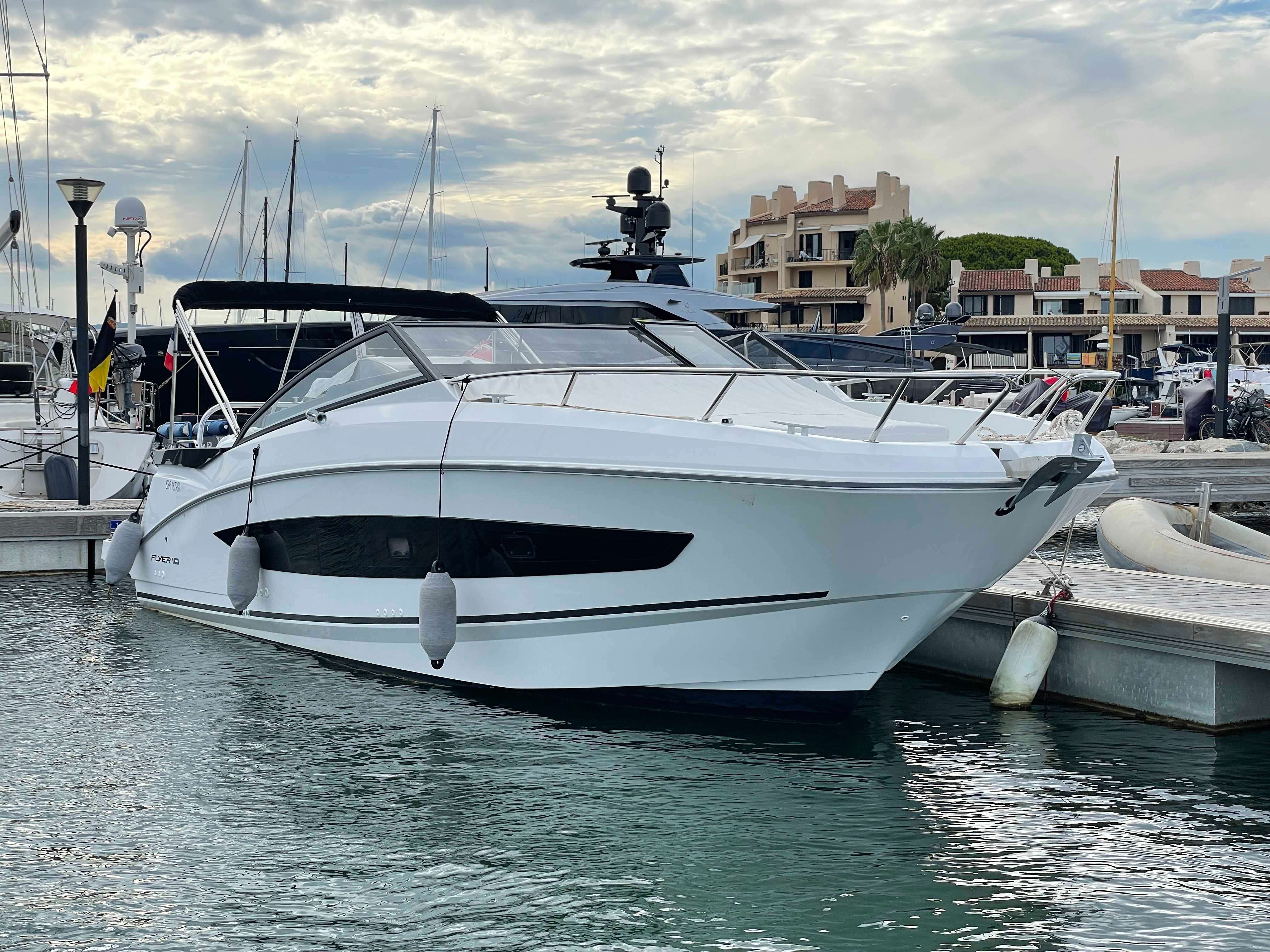 Beneteau FLYER 10